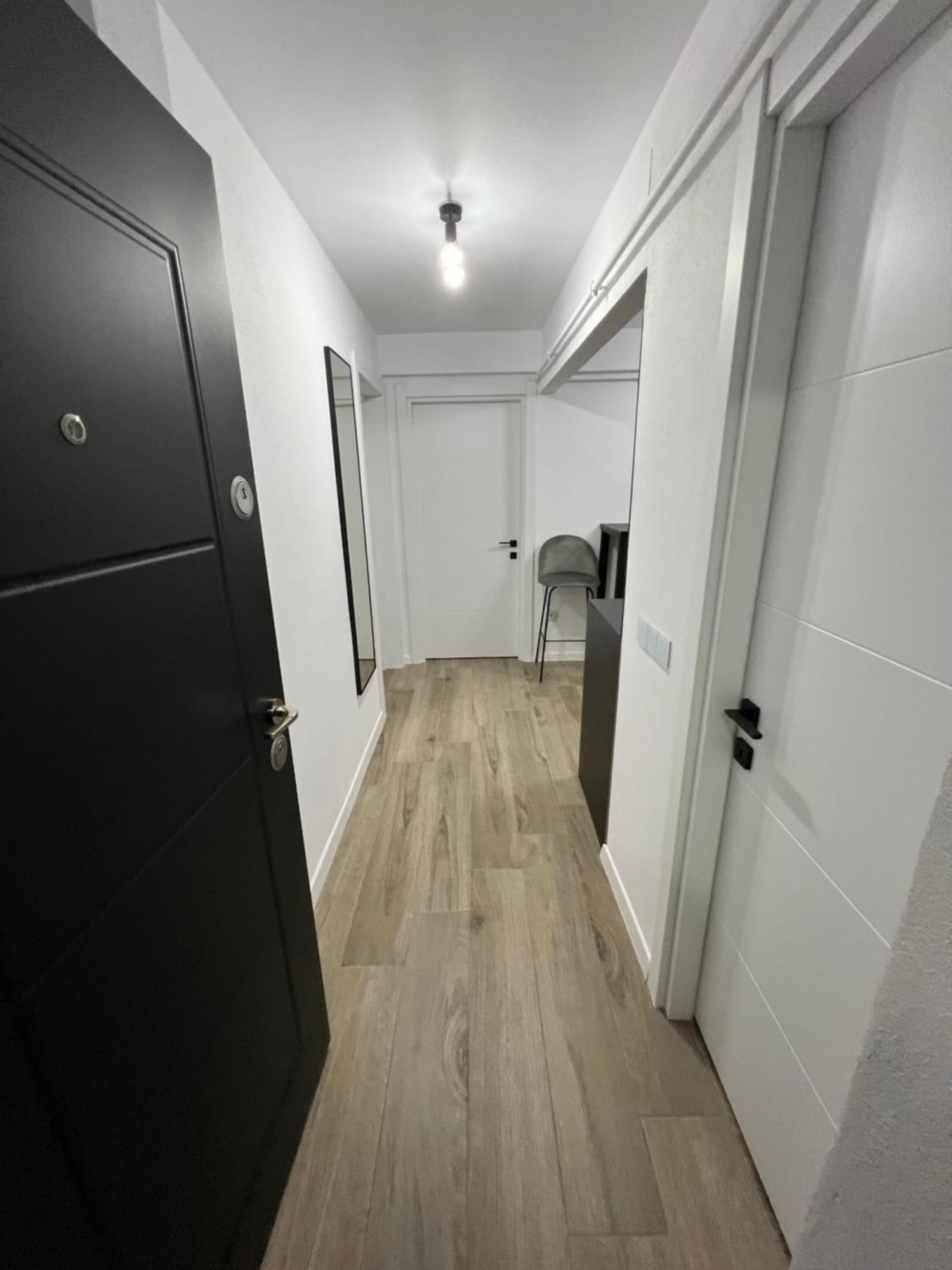 Appartamento Onix Hunedoara Esterno foto